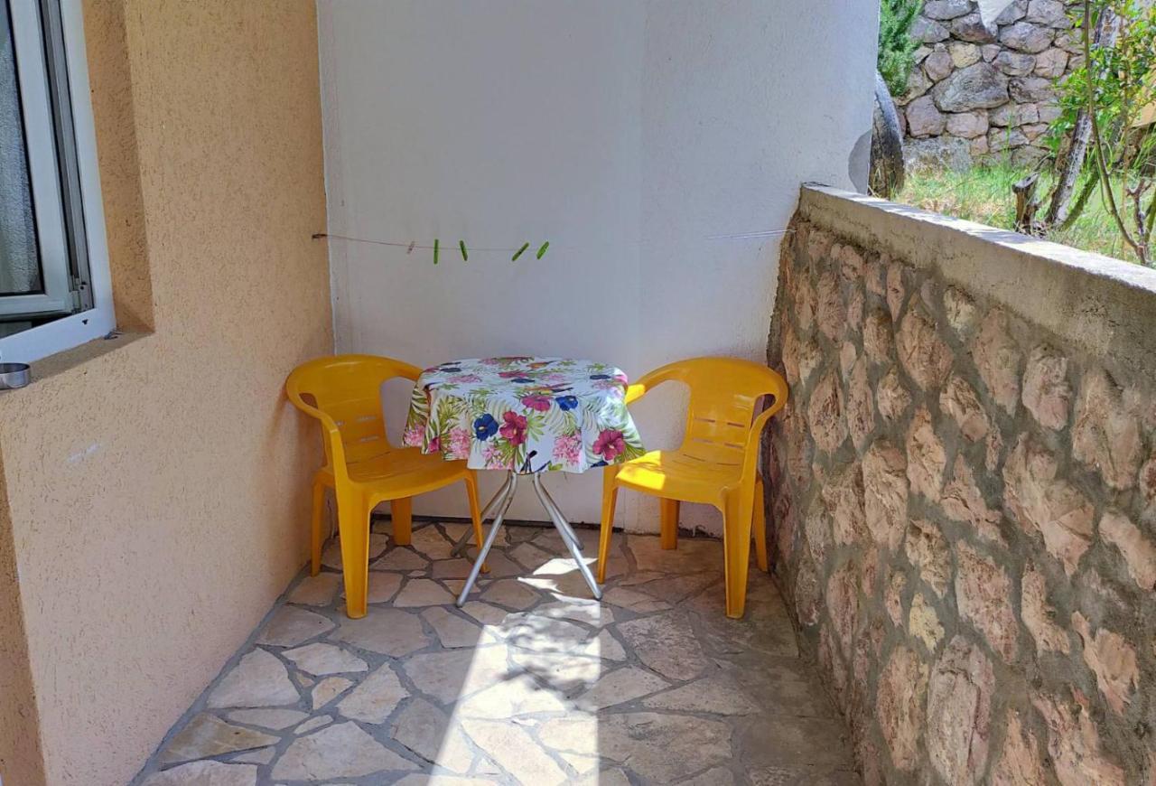 Guesthouse Tri Palme Bečići Luaran gambar